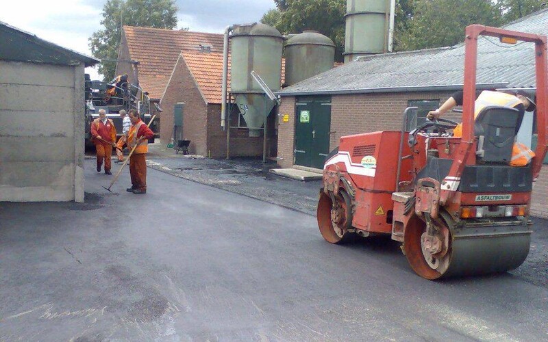 Erfverharding en voersilo in Ospel
