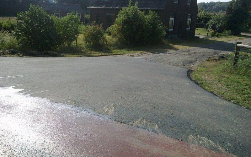 Well toegangsweg bezoekerscentrum Maasduinen